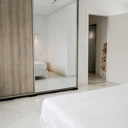 Cosy Apartment In La Marsa - 2 Bed 1 Bath Esterno foto