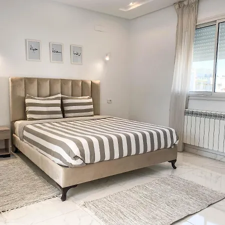 Cosy Apartment In La Marsa - 2 Bed 1 Bath Esterno foto