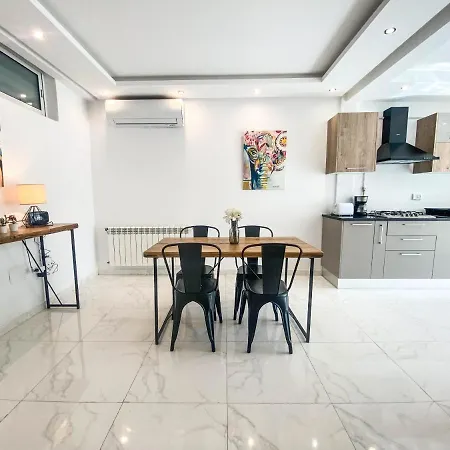 Cosy Apartment In La Marsa - 2 Bed 1 Bath Esterno foto