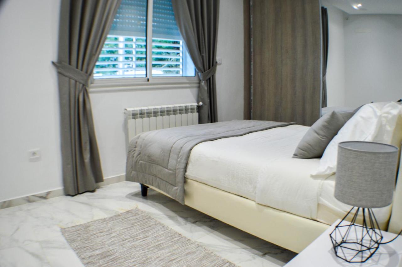 Cosy In - 2 Bed 1 Bath *